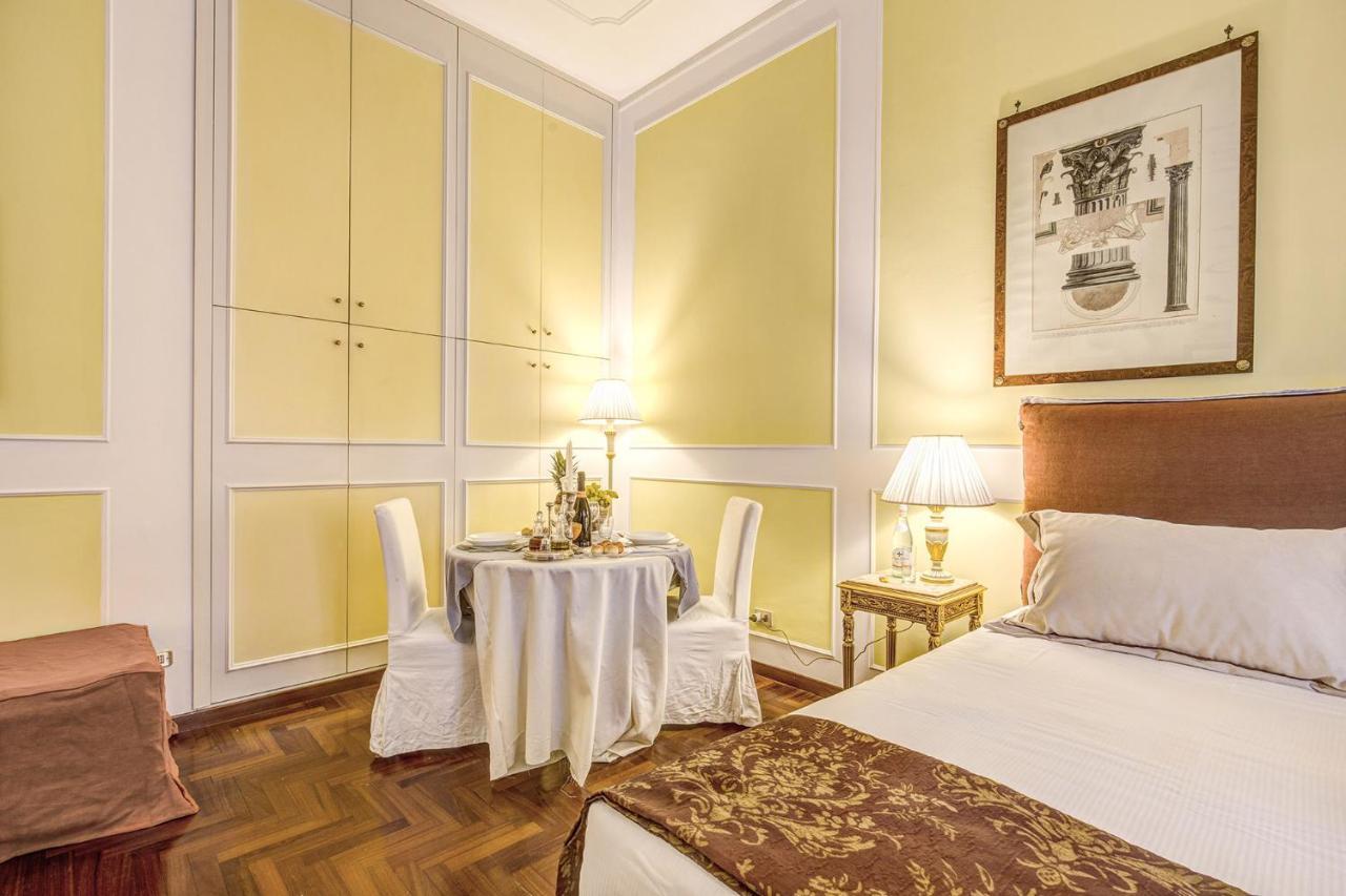 Pantheonview - Imperial Apartment Rome Bagian luar foto